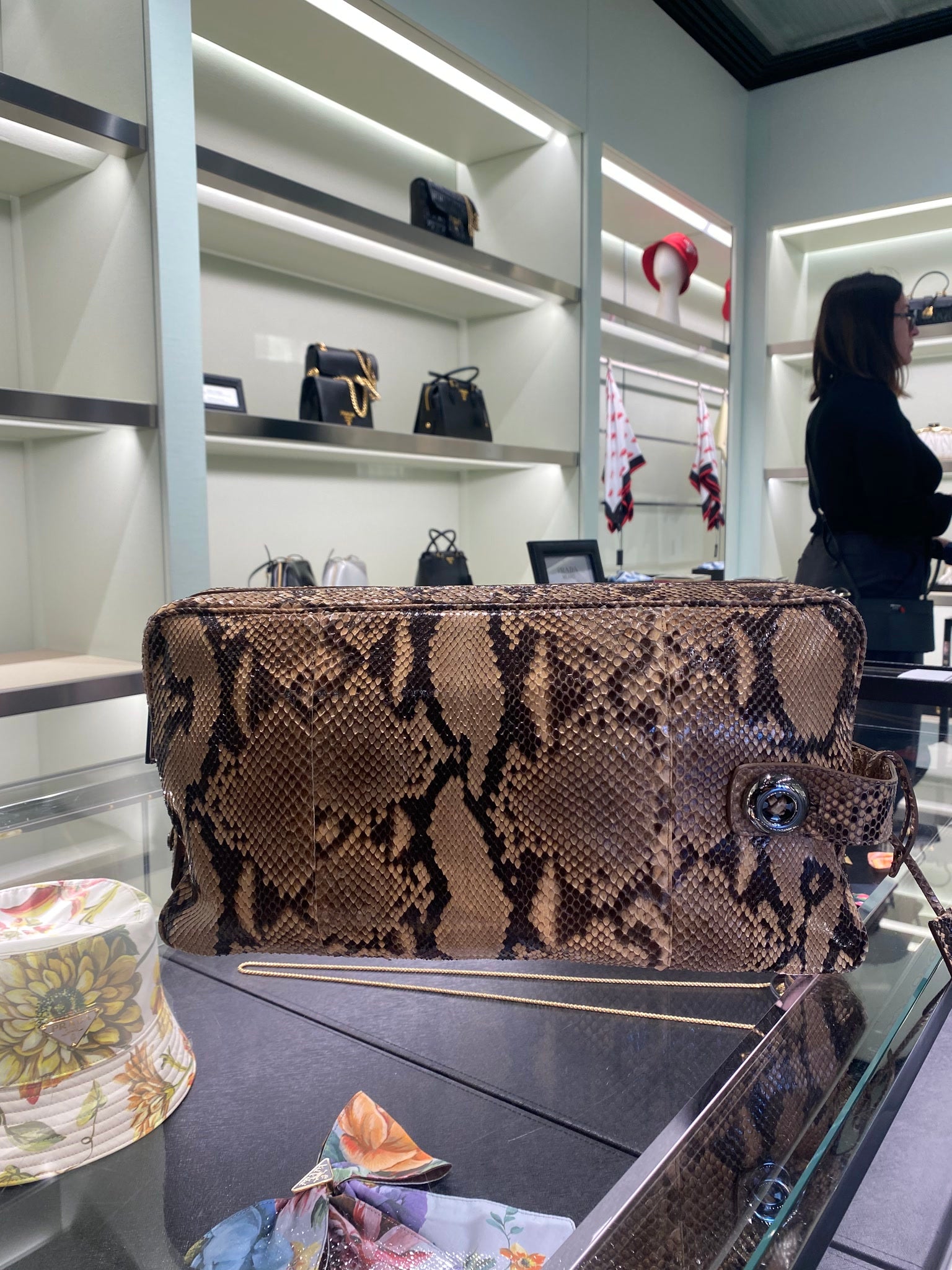 Prada Damska torebka na ramię w kolorze wężaPrada