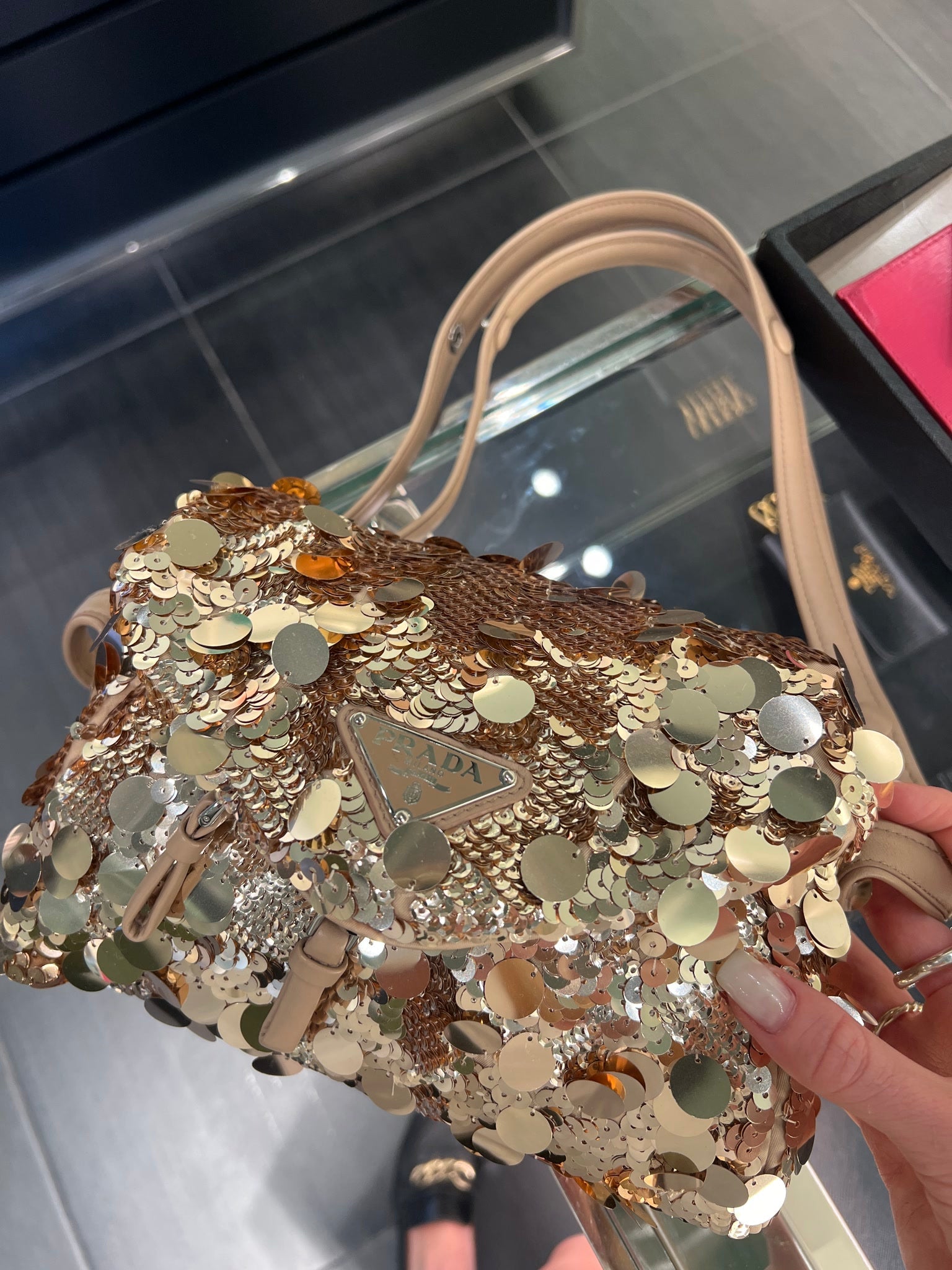Prada Damska torebka na ramię złotaPrada