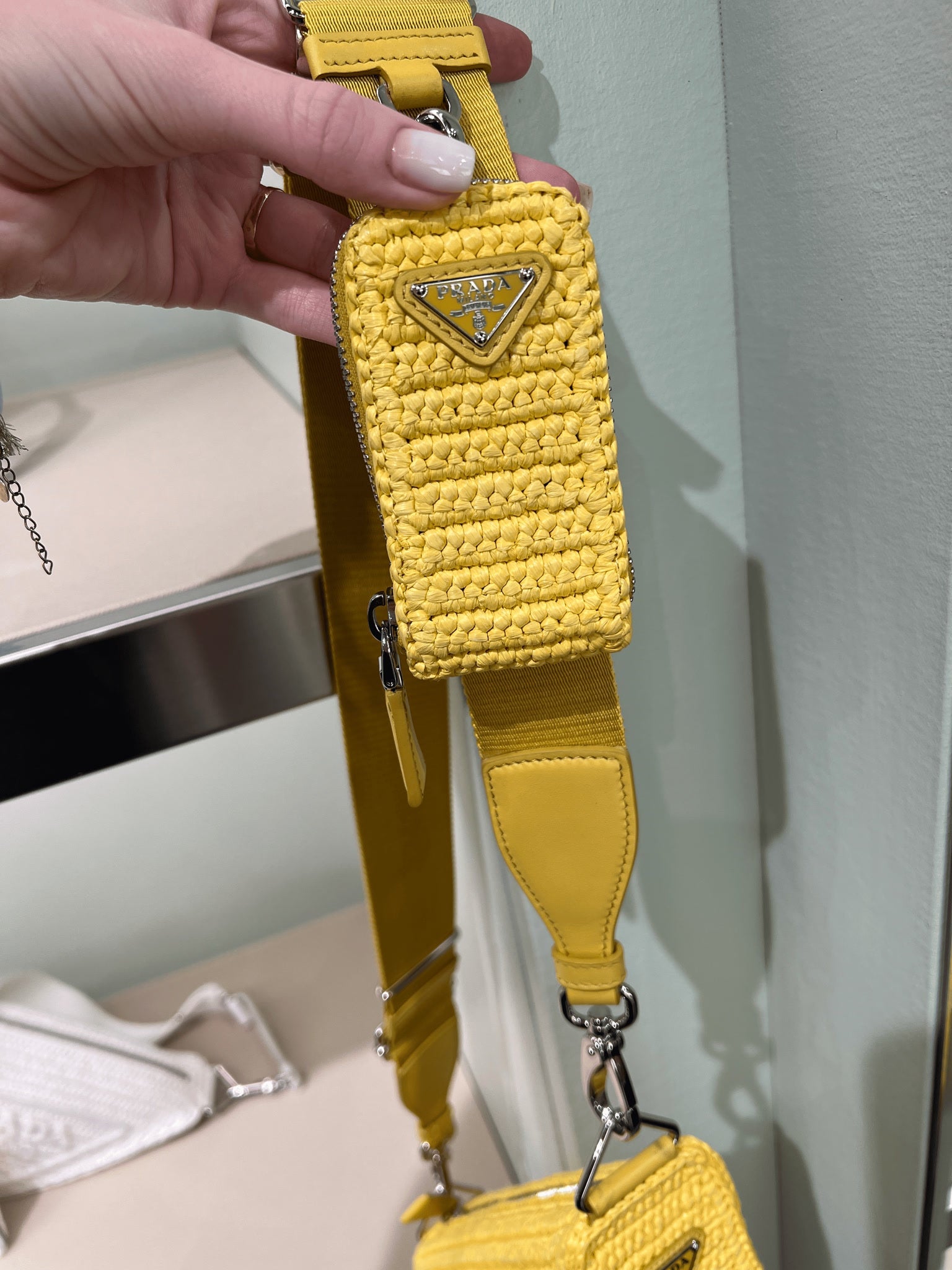 Prada Damska torebka pleciona żółta 1BH130Prada