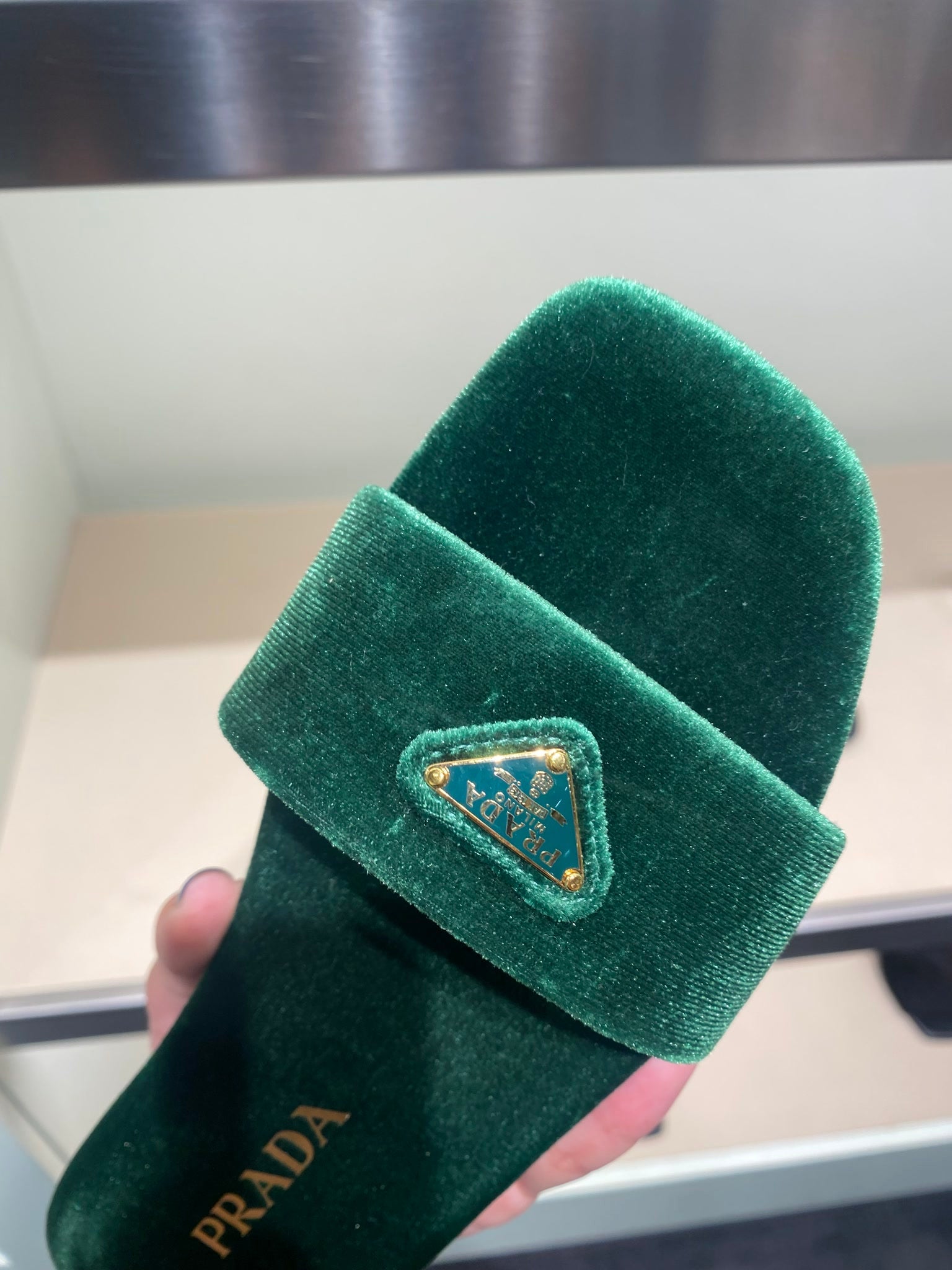 Prada Damskie sandały skórzane zielonePrada