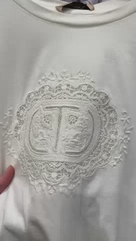 T-SHIRT M/C CON RICAMO
