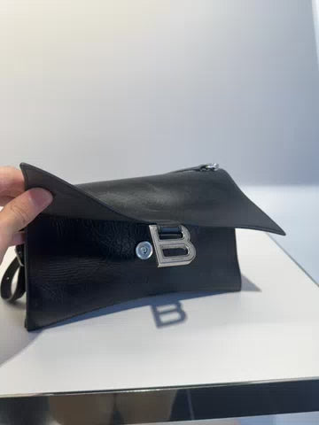 CRUSH SLING BAG S 1000 U PAPER CALF AS