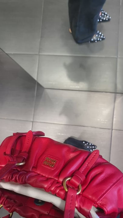 Miu Miu Damska torebka skórzana czerwona