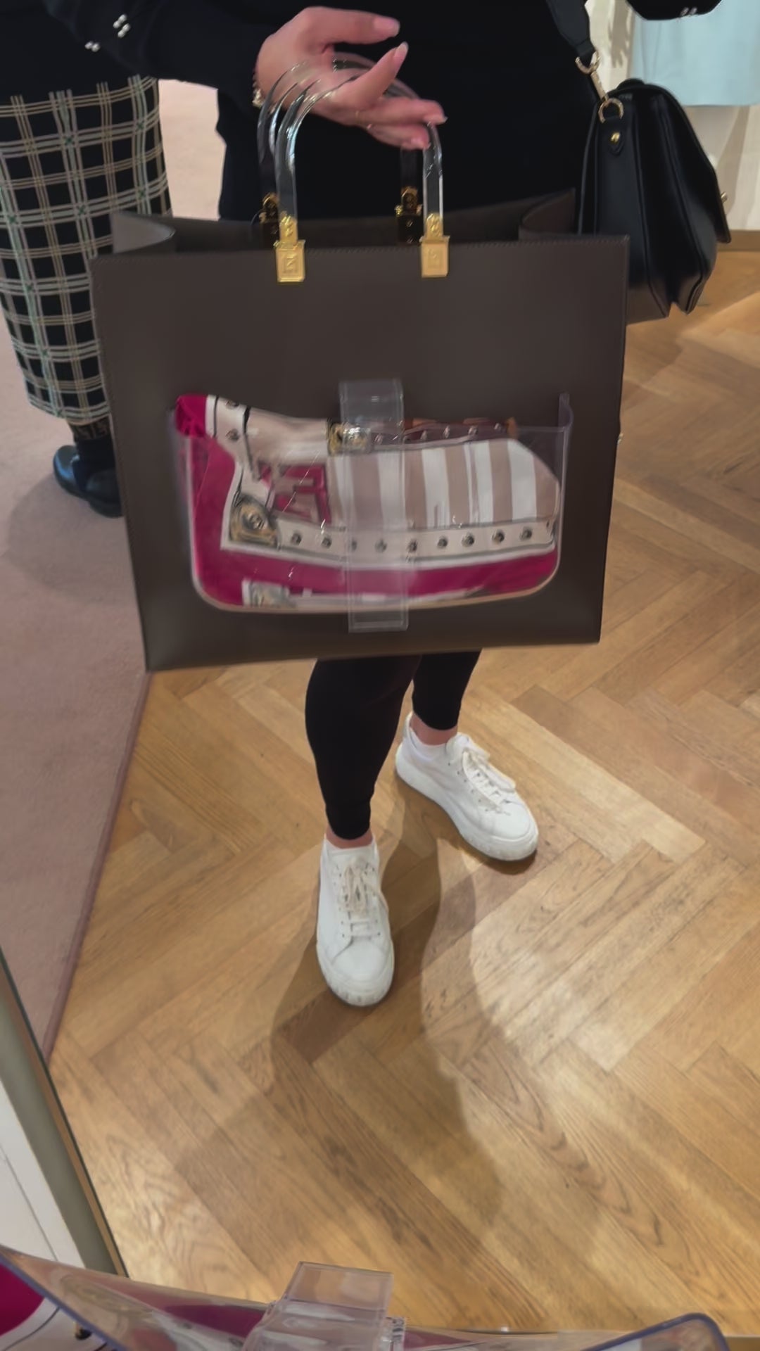 W. Shopping Bag Fendi Sunshine Calf Leather + Pla