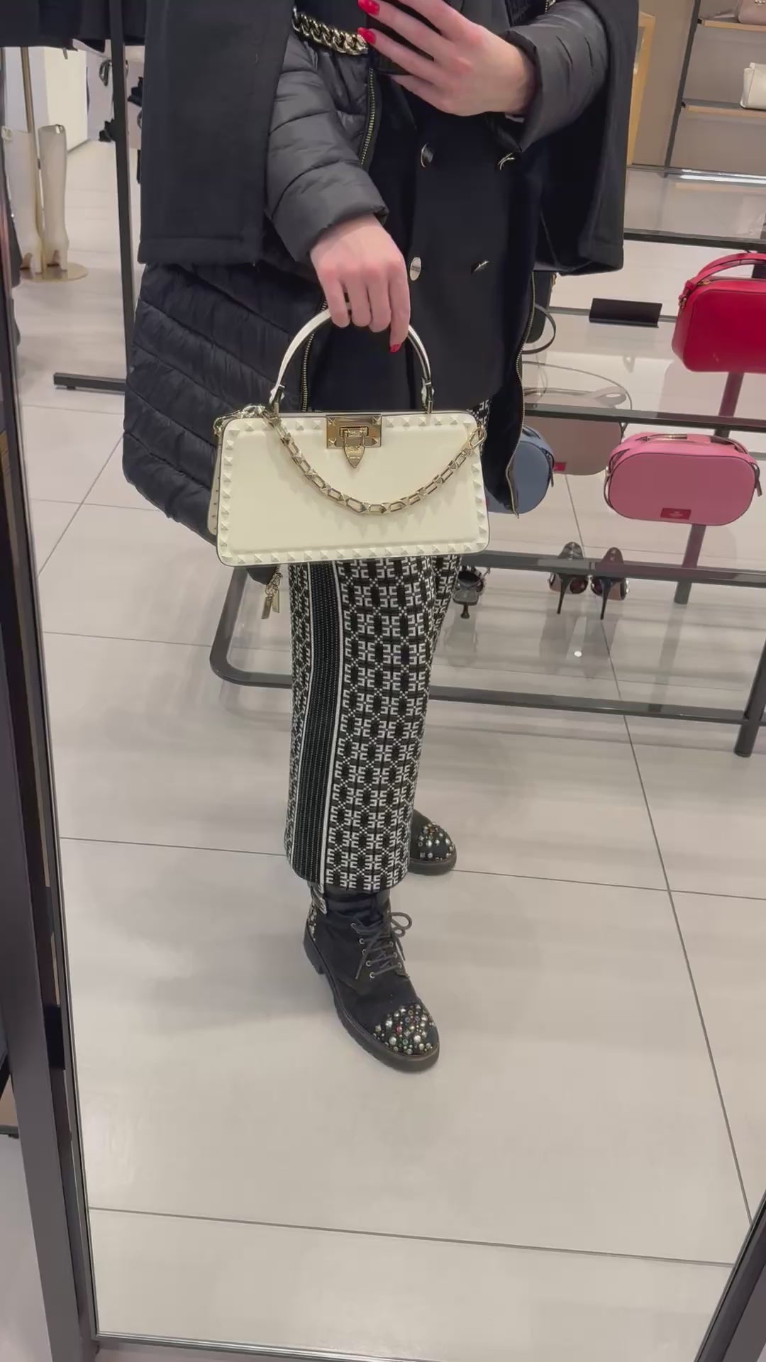 ROCKSTUD CALFSKIN HANDBAG