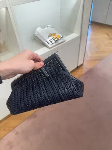 W Pochette Calf Leather