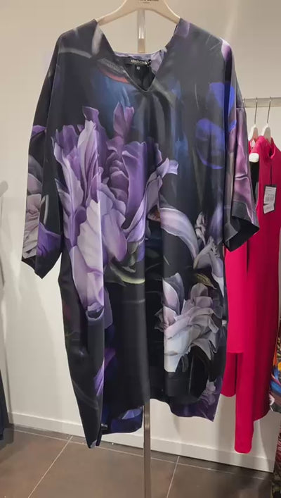 Short dress