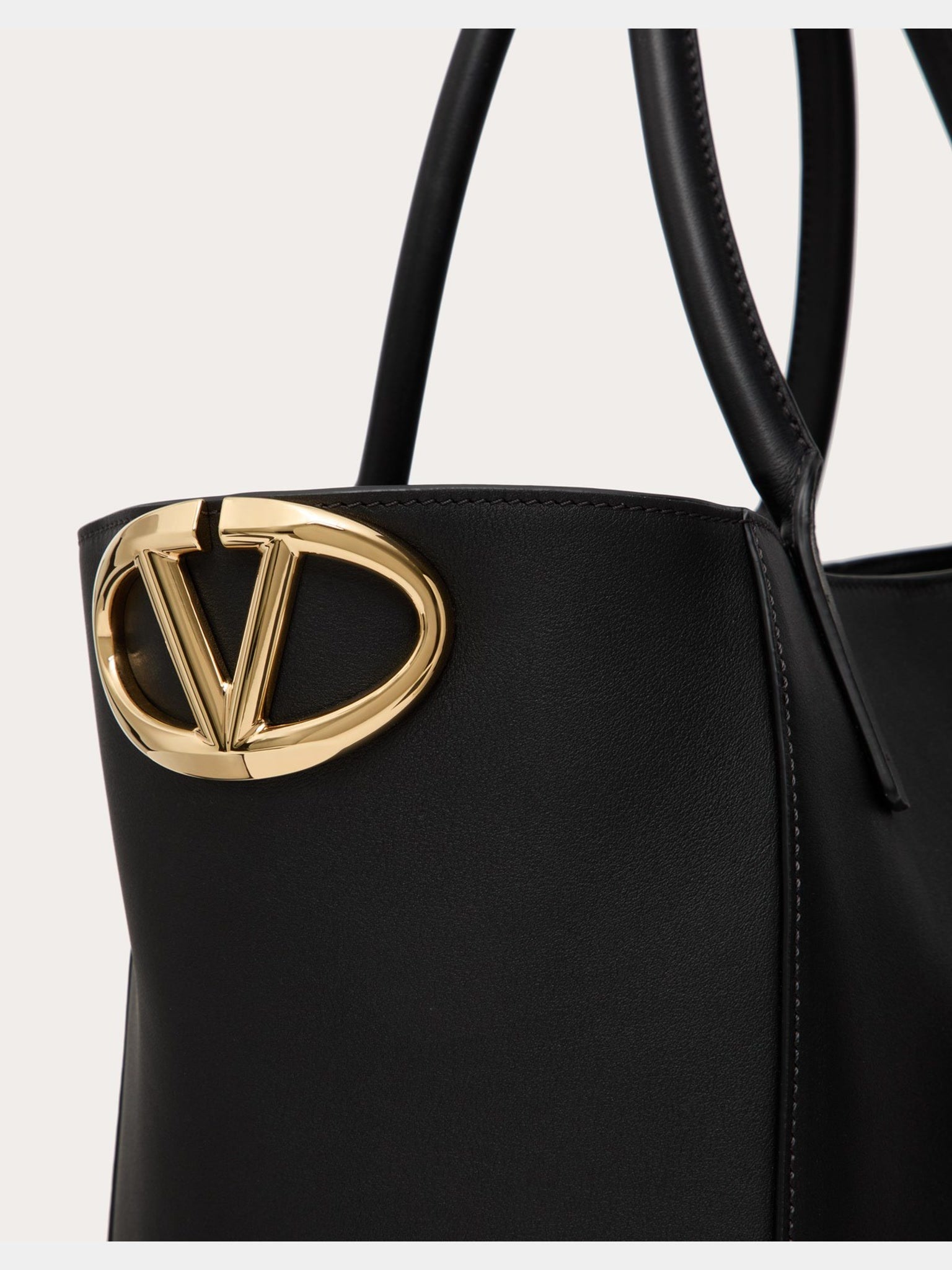 Valentino Torebka Damska ONO NERO 3W0B0K30LPSON0Valentino