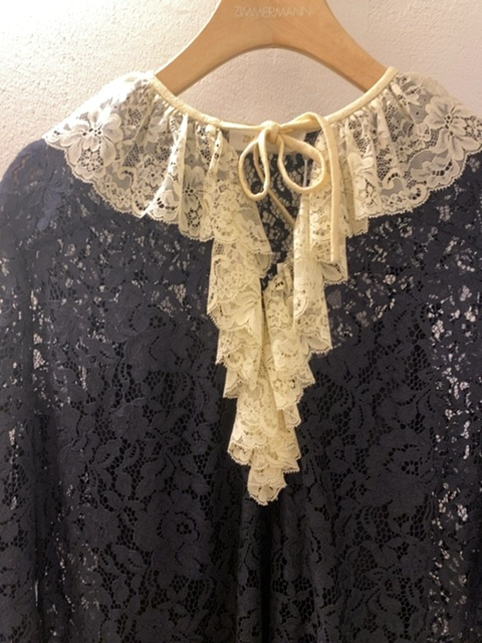 ZIMMERMANN Damska Sukienka Czarna/Kremowa Eden Lace Frill Mini DressZimmermann
