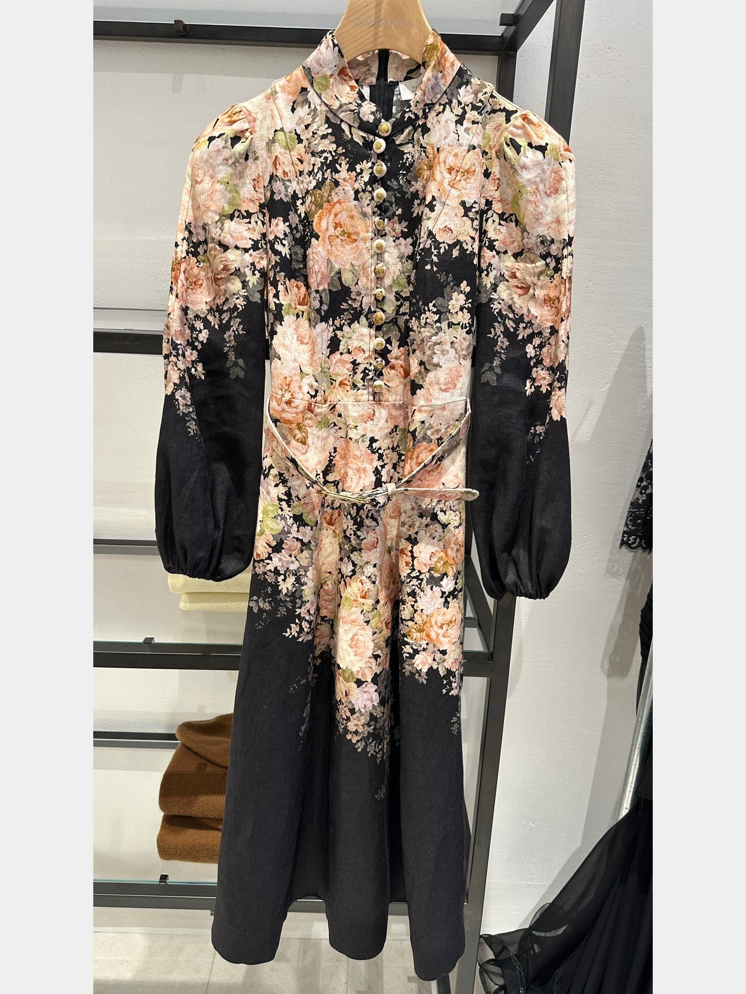ZIMMERMANN Illustration Buttoned MidiZimmermann