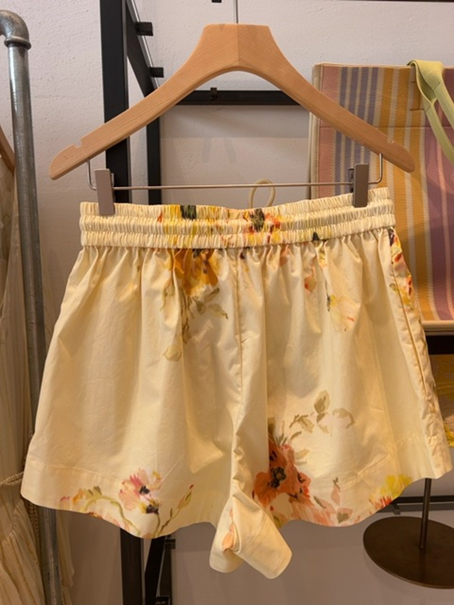ZIMMERMANN Szorty Damskie Yellow Floral Lightburst Relaxed Short 1256ASS246Zimmermann